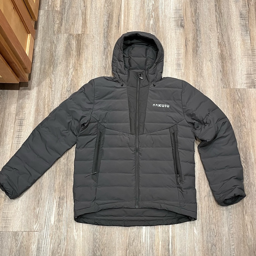 Kuiu Elements Hooded Hunting Jacket